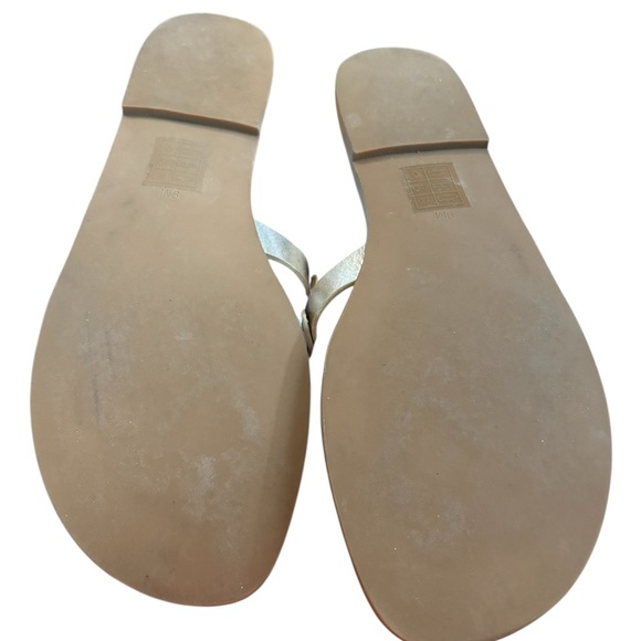 NIB Jack Rogers Collins Flat Leather Sandals, Ivory & Platinum, Size 9 - Picture 6 of 7